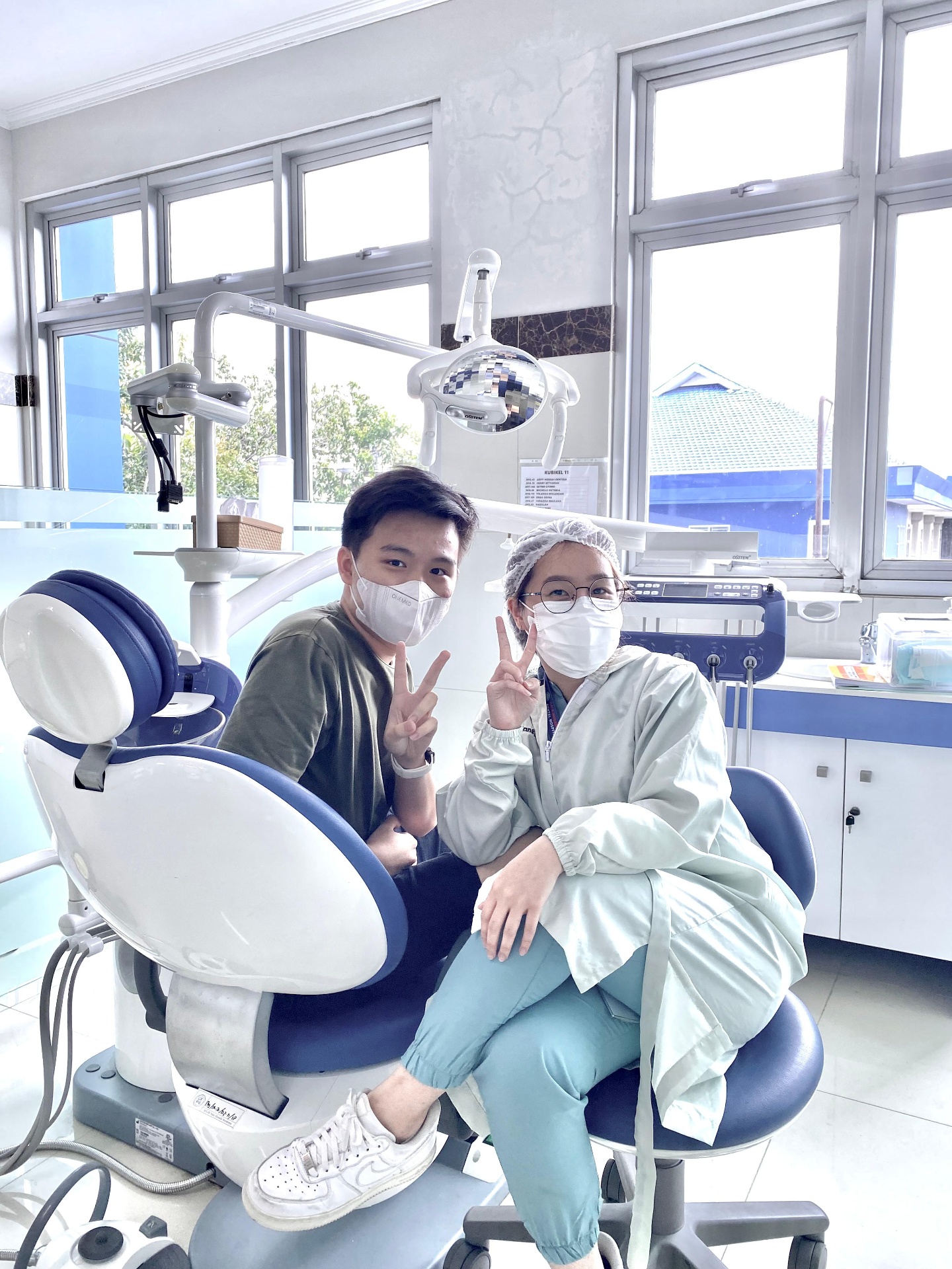 Vianeys and Kevin moment 5